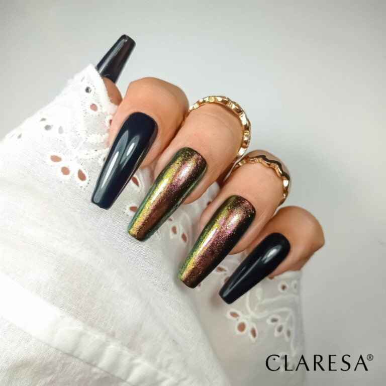 Claresa pyłek Ice Crash ciemny 4 do zdobienia paznokci. Manicure i Pedicure hybrydowy.