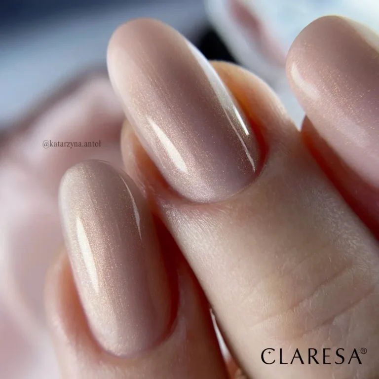 CLARESA BAZA POWER 14 DO PAZNOKCI GŁĘBOKI NUDE Z RÓŻOWO-FIOLETOWĄ POŚWIATĄ