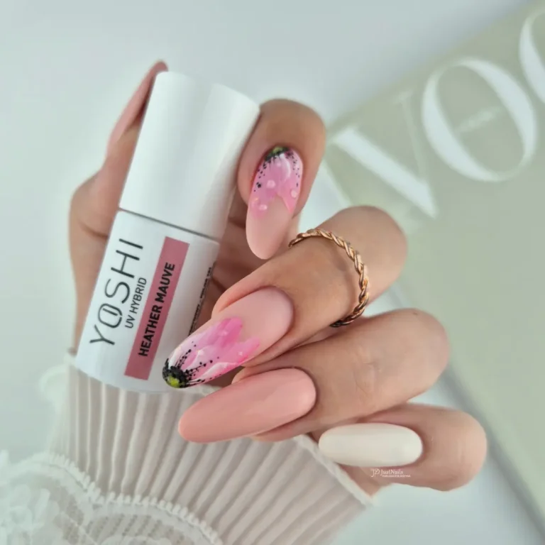 YOSHI LAKIER HYBRYDOWY HEATHER MAUVE 131 DO PAZNOKCI RÓŻ Z NUTĄ FIOLETU